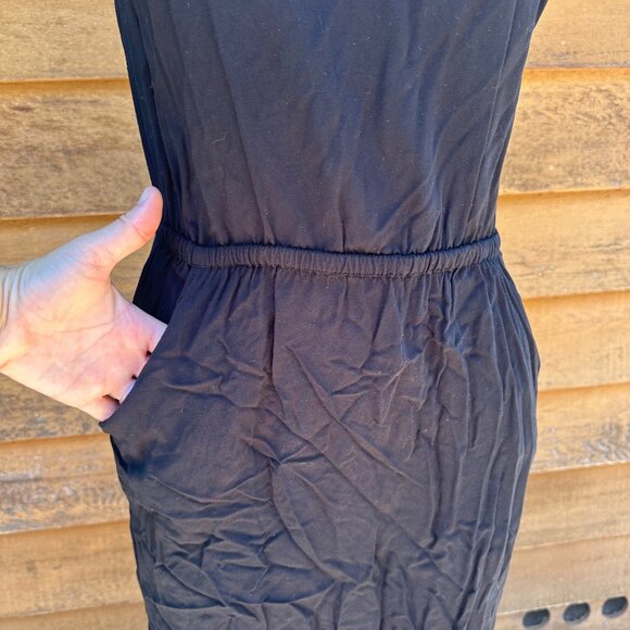 Mossimo Little Black Dress Cutout Back Pockets Light weight Mini Tank Dress Size - Picture 4 of 10